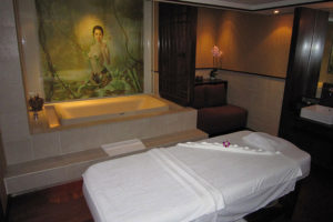 Thai Airways Royal First Lounge and Royal Orchid Spa at Bangkok