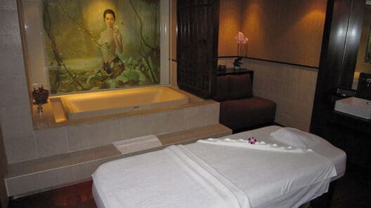 Thai Airways Royal First Lounge and Royal Orchid Spa at Bangkok