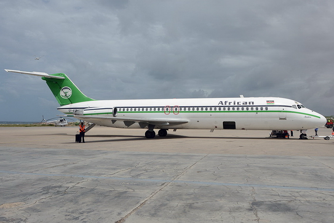 African Express DC-9-30