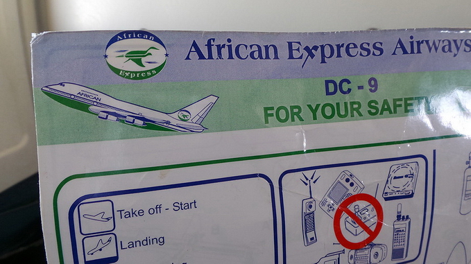African Express DC-9-32 safety card