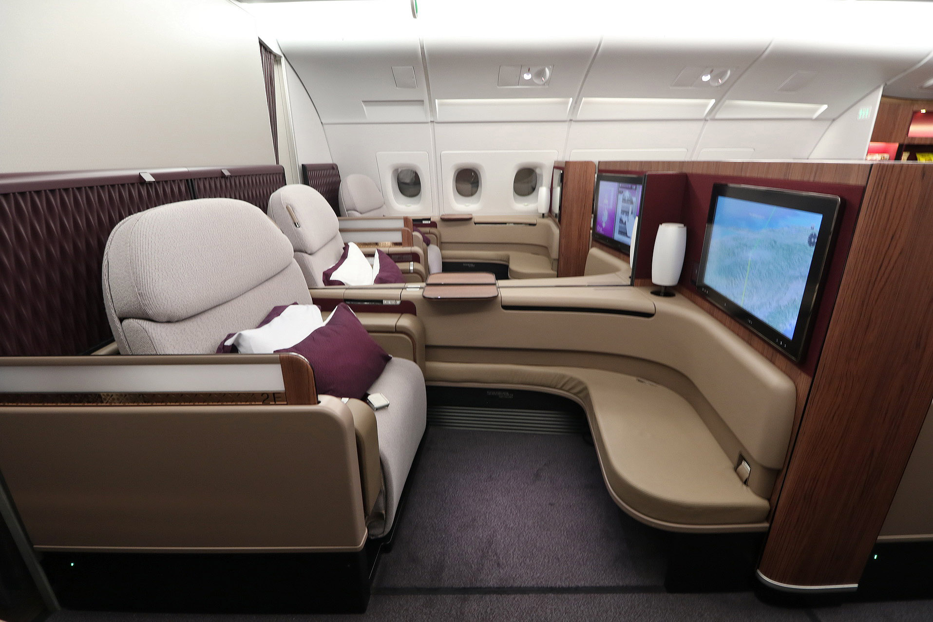 first class travel in qatar airways