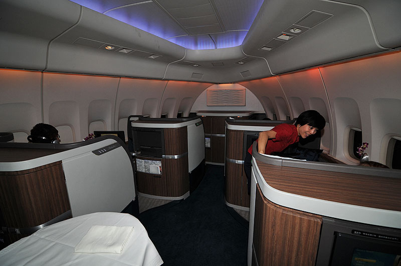 Cathay Pacific Premium Economy 747