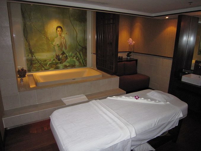 Thai Airways Royal Spa Lounge Spa Suite