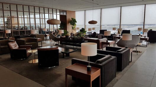 Cathay Pacific Tokyo Haneda Lounge