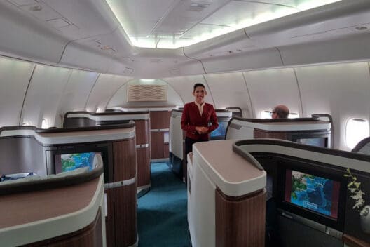 Cathay Pacific First Class B747-400 Flight Review