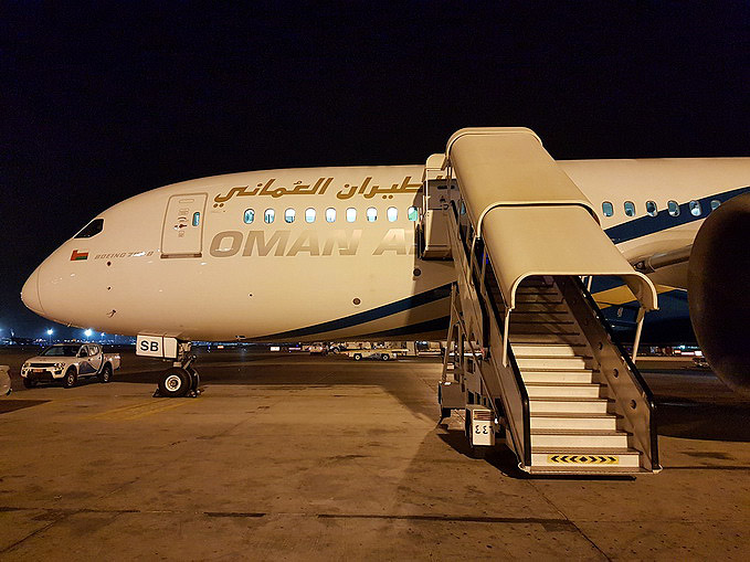 Oman Air Boeing 787 Dreamliner at Muscat Int'l