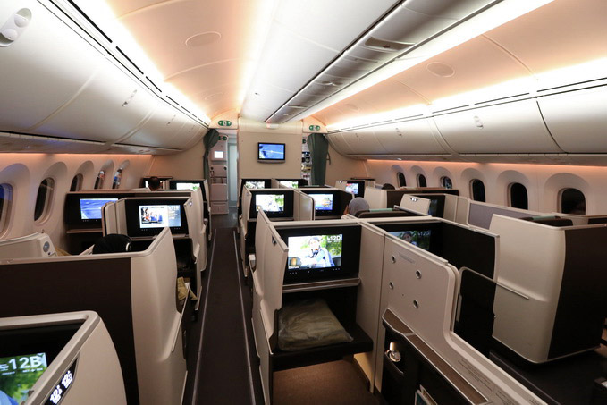 Oman Air Business Class Boeing 787