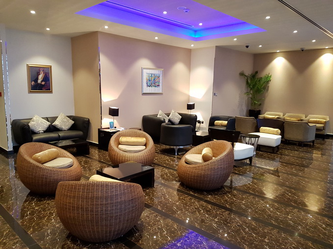 Oman-Air-Muscat-Lounge-5
