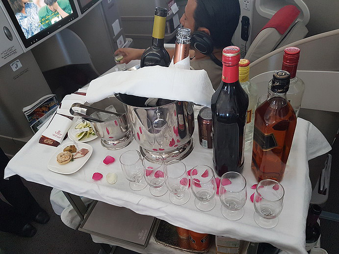 Royal Air Maroc Boeing 787 business class drink cart