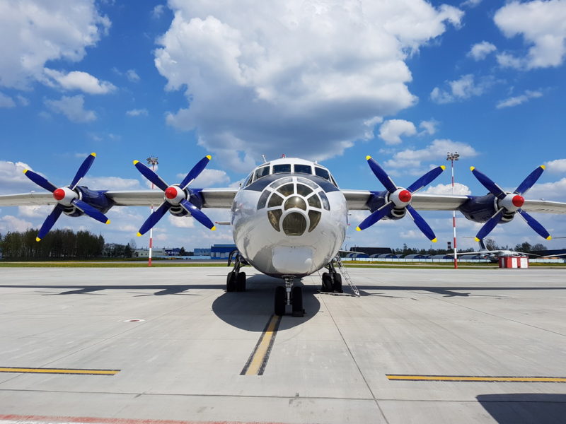 Belarus Aviation Tour, Flying the An-2 and An-12