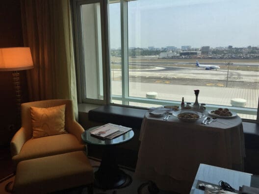 Airport Hotel With A View!