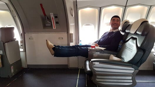 Mahan Air B747-300 Business Class