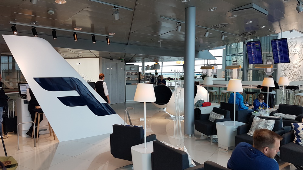 finnair business lounge