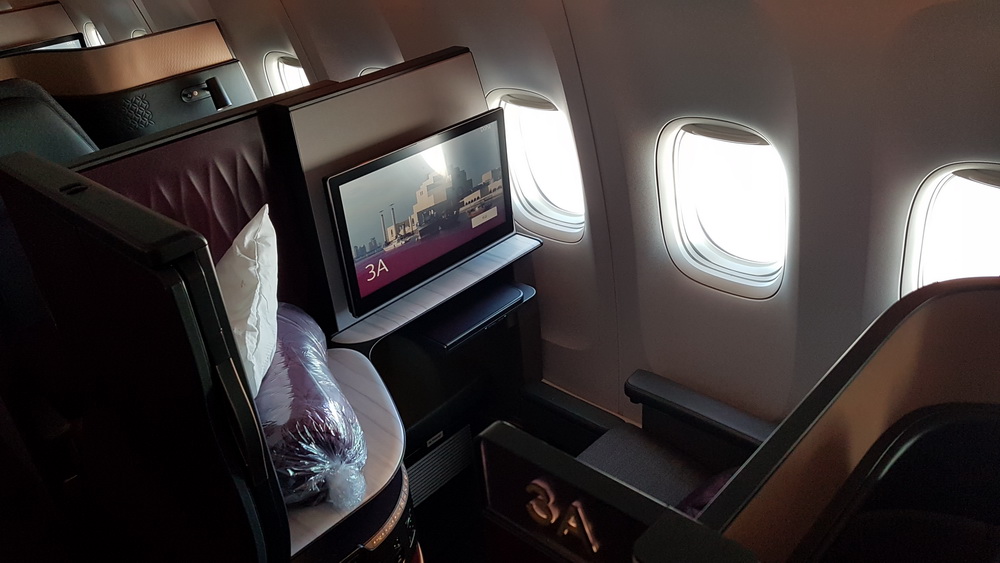 Qatar Airways QSuite 7 - SamChui.com