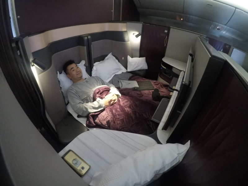 Review: Qatar Airways Qsuite - A First In Business! - Samchui.com