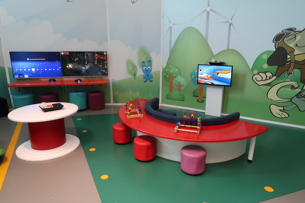 Turkish Airlines Istanbul Business Class Lounge Kids area