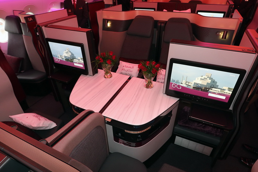 Qatar Airways A350-1000 Qsuite Business Class