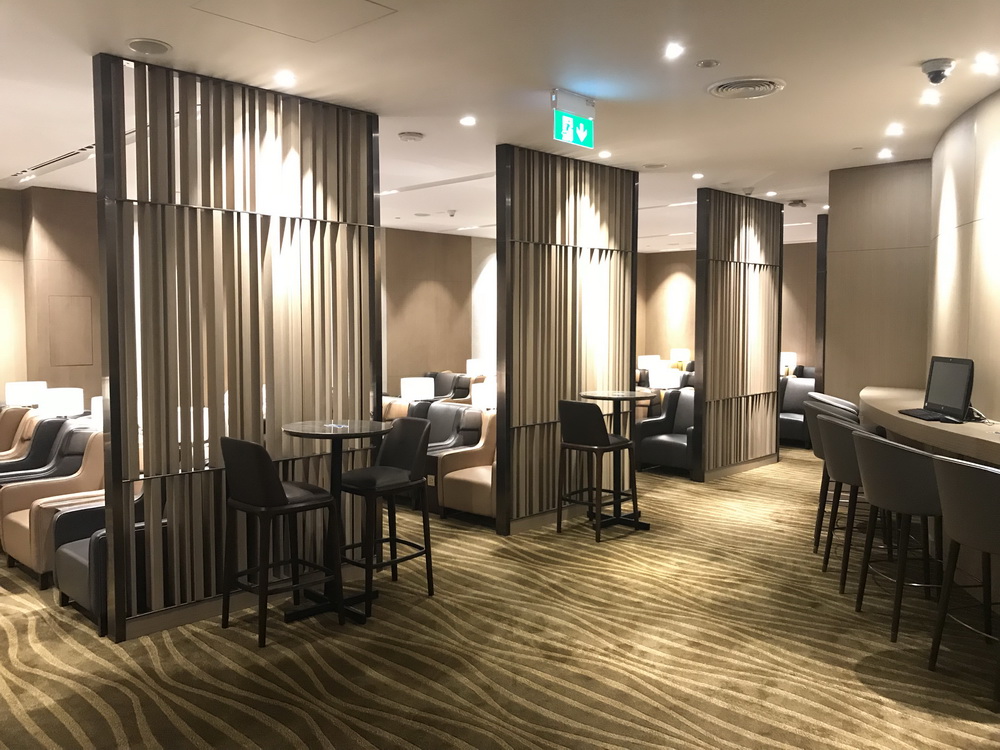 Abu Dhabi Plaza Premium Lounge 10 Samchui Com