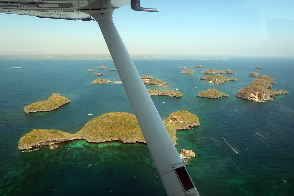 Our Cessna Flight over Hundred Islands National Park