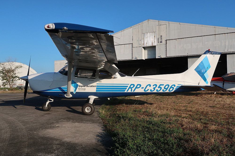 Alpha Aviation Group Cessna 172-SP