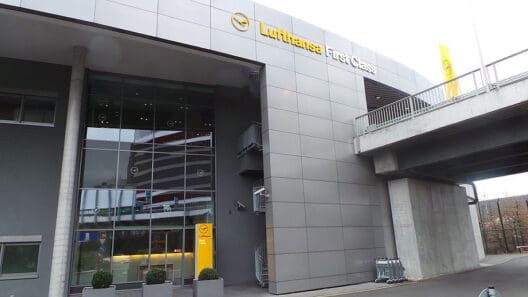 Lufthansa First Class Lounge