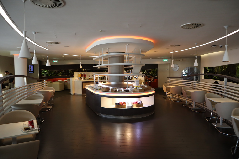 SkyTeam Lounge London Heathrow T4