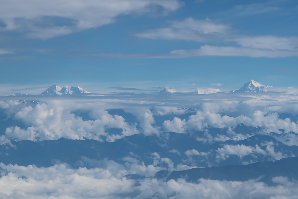 Mt Everest and several other 7,000m peak can be seen along the way