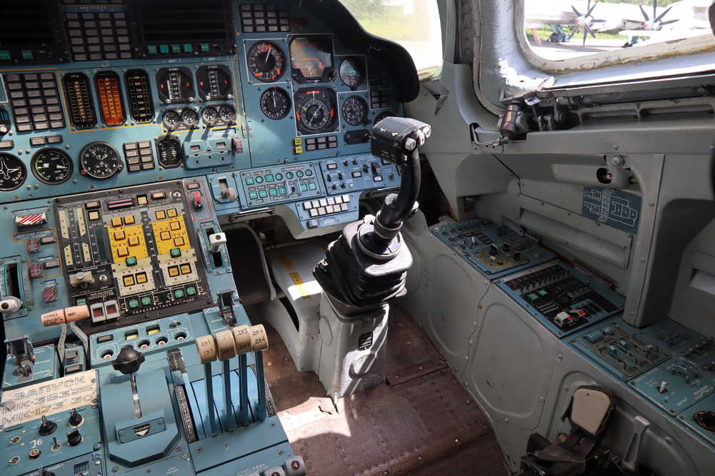Cockpit of Tu-160.