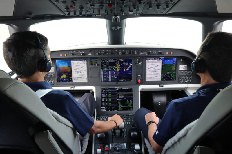 Embraer Praetor 500 Business Jet cockpit
