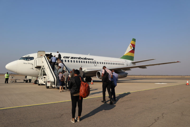 Air Zimbabwe B737-200
