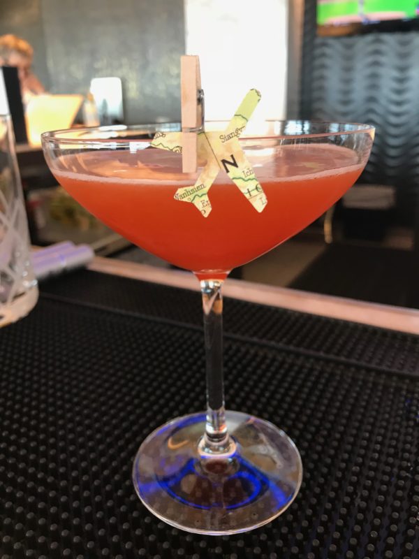 United Polaris Lounge cocktail: Paper Plane