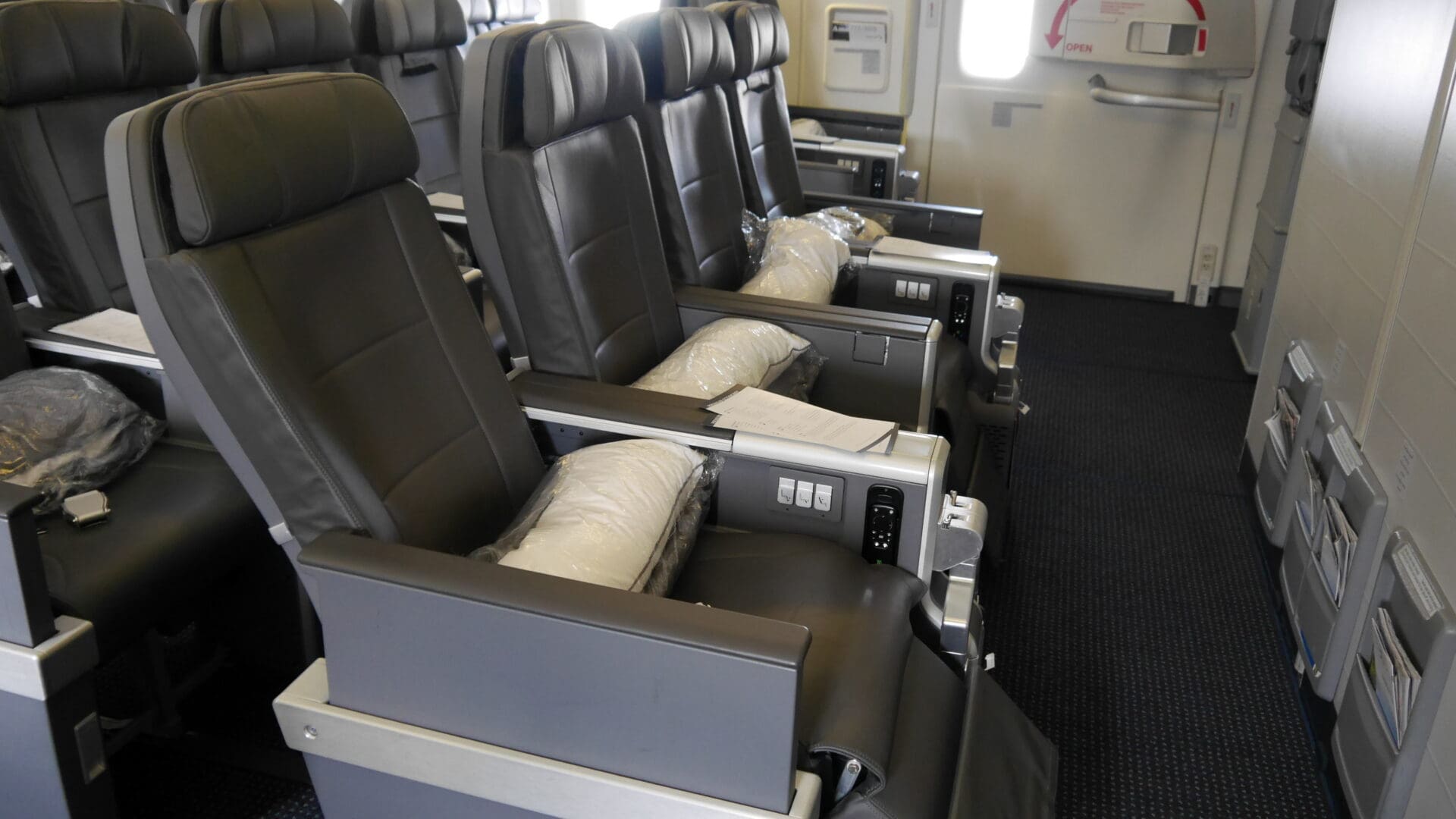 a row of seats in an airplane