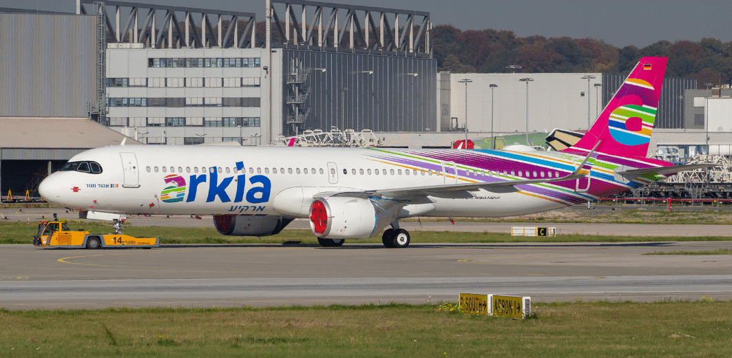 Airbus hands over first customer A321LR to Arkia