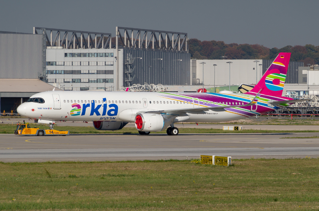 Airbus hands over first customer A321LR to Arkia