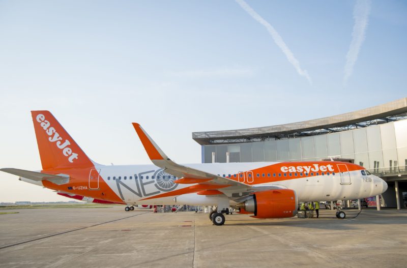 easyJet orders additional Airbus A320neos