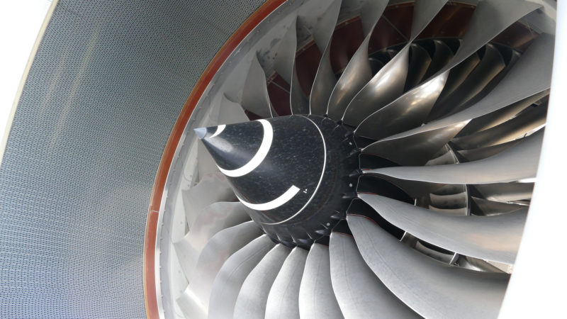 Rolls-Royce Delivers 2000th Trent 700 - SamChui.com