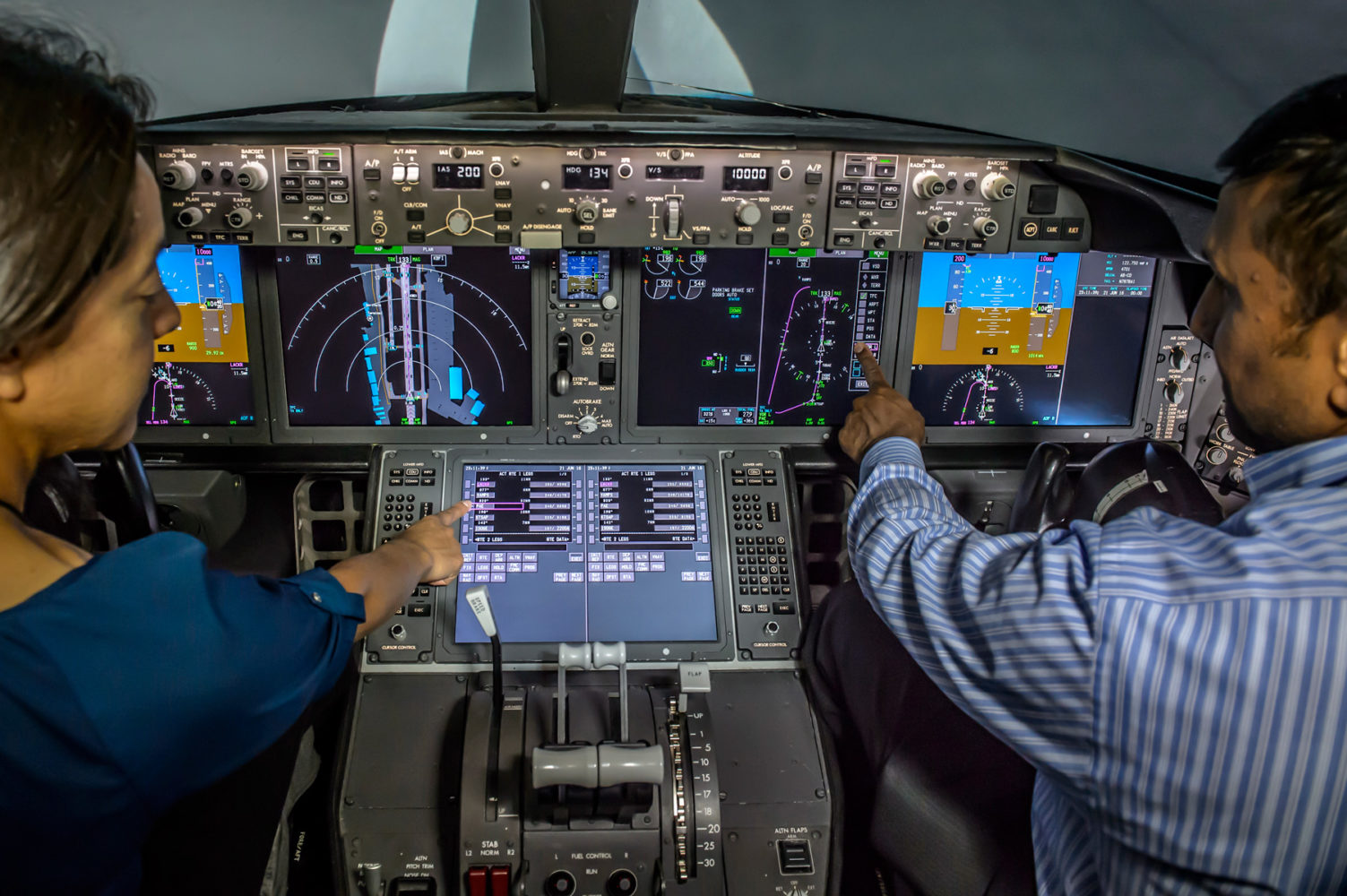Boeing unveils 777X cabin features