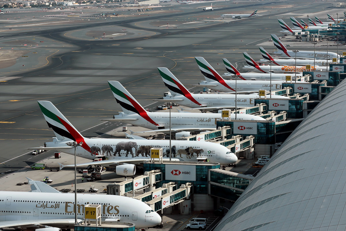 Aviation Photography from Dubai Airport - SamChui.com