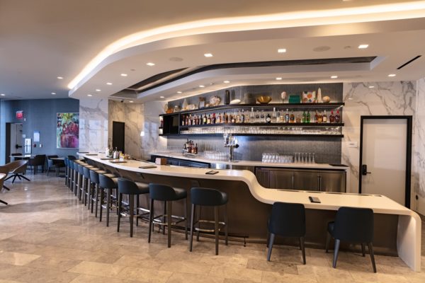 Now Open: United Airlines Polaris Lounge Lax! - Samchui.com