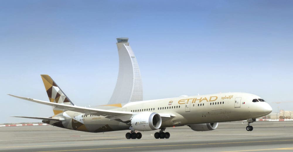 Etihad adjusts Airbus and Boeing aircraft order