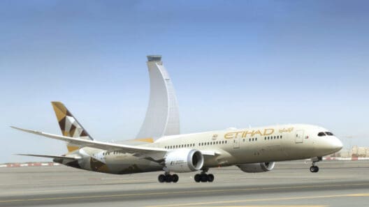 Etihad adjusts Airbus and Boeing aircraft order