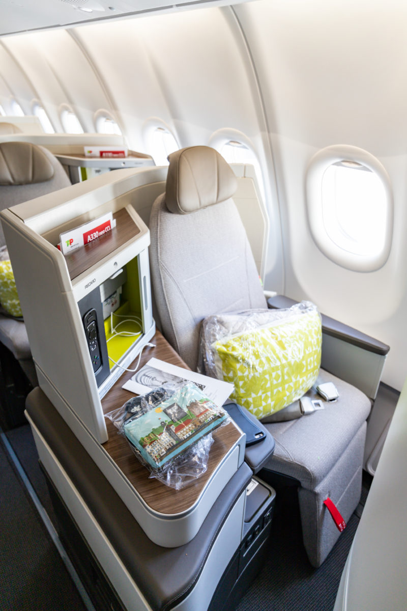 Review TAP Air Portugal A330neo Business Class Lisbon to São Paulo