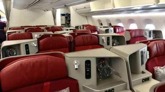 Hong Kong Airlines Service Cut