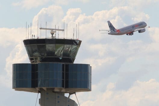 Sydney Airport grounded following traffic control tower fire