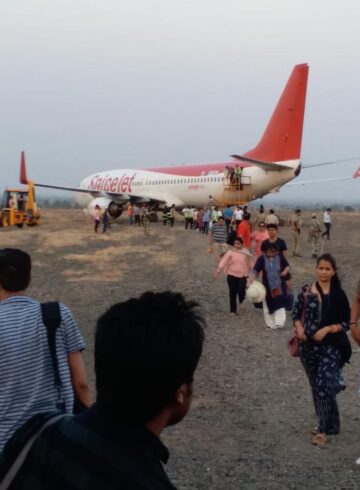 SpiceJet Plane Overshoots Runway at Shirdi Airport