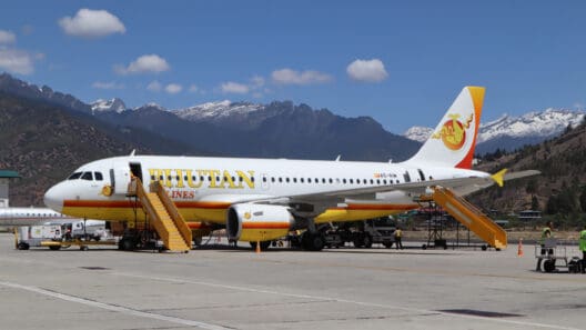 Bhutan Airlines A319