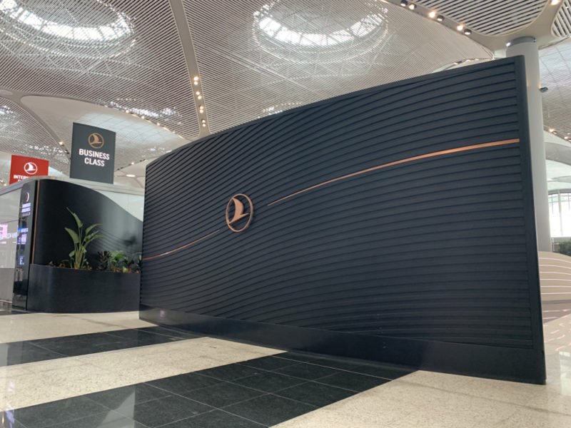 Istanbul Airport Review – Arrivals Hall