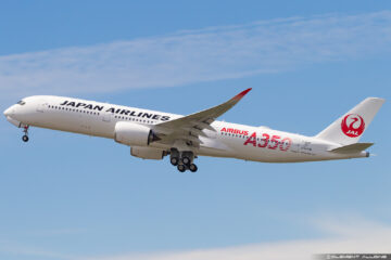 First Japan Airlines A350 XWB Debuts in the Sky