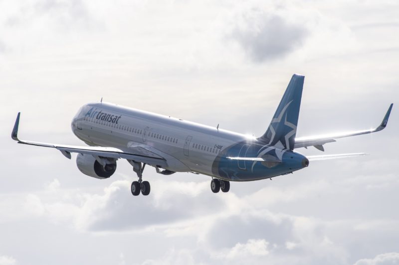Air Transat receives first Airbus A321LR