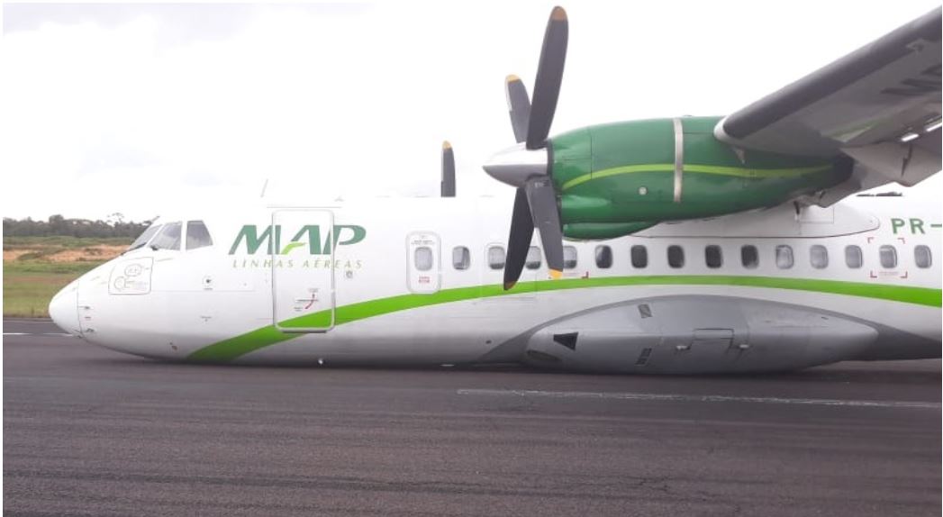 MAP Linhas Aereas ATR 42 performs gear-up landing